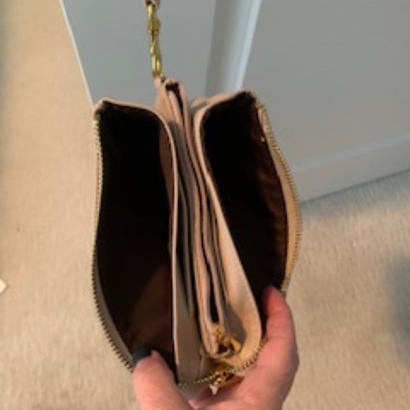 Wallet - Picture 2 of 3